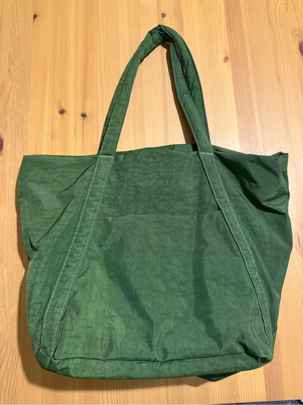 Baggu cloud bag green (I think it was listed as forest green?) - Picture 3 of 6